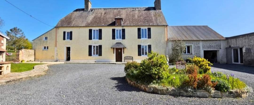 La Chevrie Hotell Les Oubeaux Eksteriør bilde
